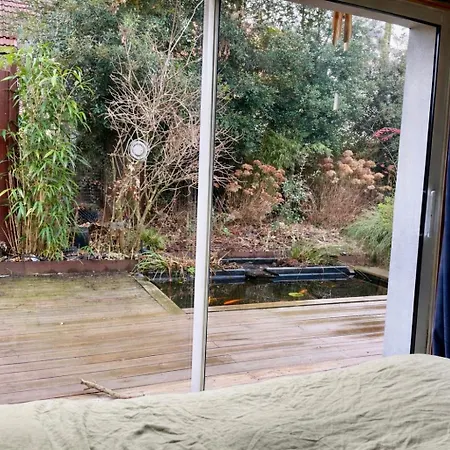 Hébergement de vacances La Petite Maison Cocooning Et Son Petit Jardin Cosy *